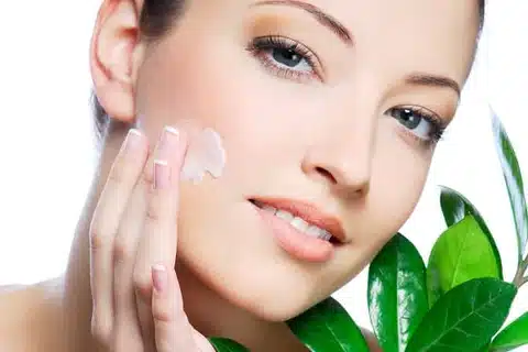 Face Clean Up at Home in Hindi
