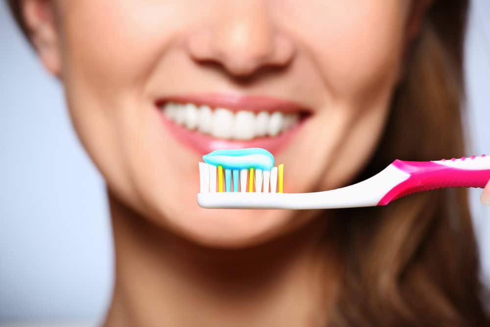 Home Teeth Cleaning Tips Hindi
