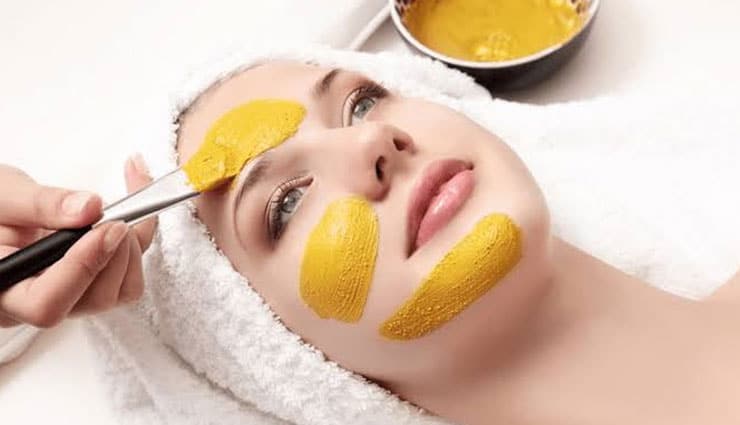 चेहरे पर बेसन लगाने के फायदे और नुकसान | Besan Benefits For Face Skin Hindi