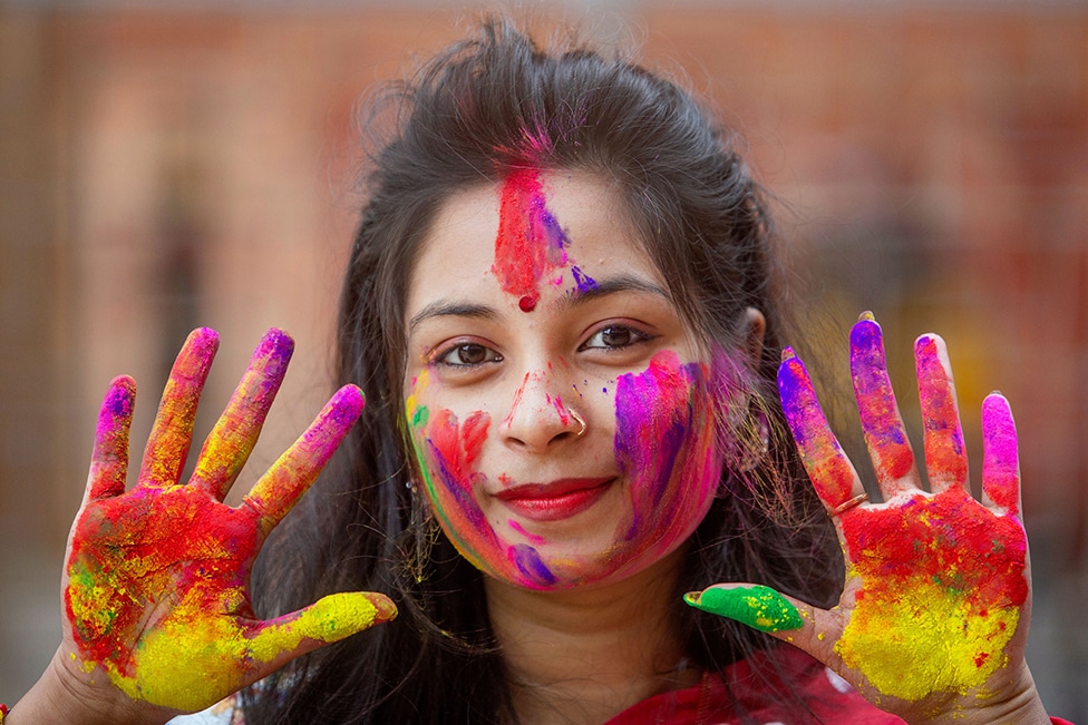 Read more about the article 70+ होली पर नारा | Happy Holi Slogans in Hindi