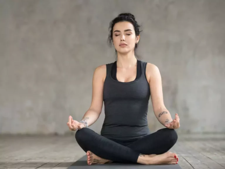 योग करने का सही तरीका | Yoga Tips in Hindi